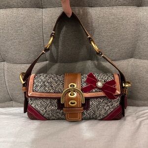 Coach Soho Vintage Tweed Y2K Demi Shoulder Bag